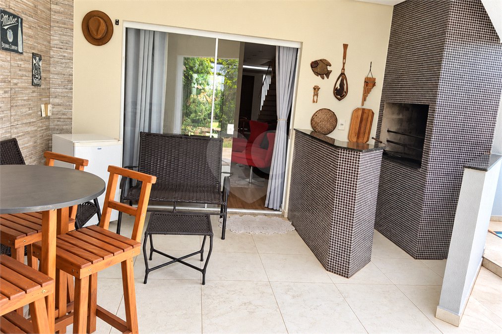 Casa à venda com 3 suítes no condomínio Golden Park Residence, Sorocaba - SP