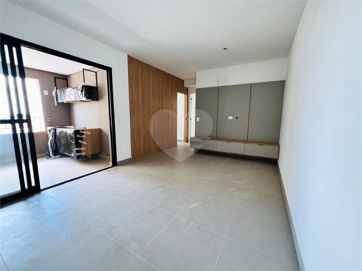 Apartamento para alugar com 2 quartos, sendo 1 suíte, em Parque Morumbi, Votorantim, SP