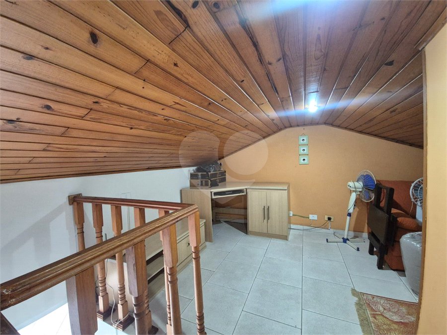 Casa à venda com 2 quartos, sendo 1 suíte,  no condomínio Quintas Marajoara, São Paulo - SP