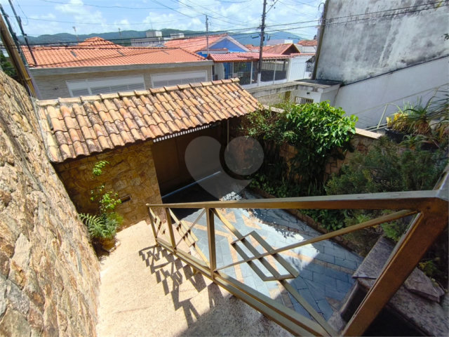 Sobrado à venda com 3 quartos, sendo 1 suíte,  em Tremembé, São Paulo, SP