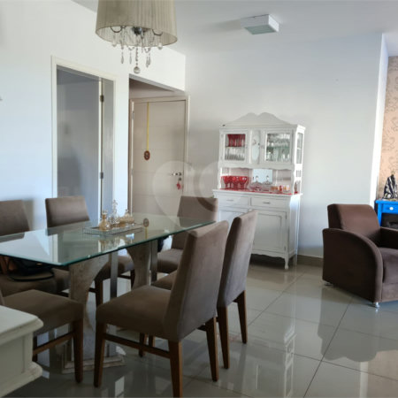 Apartamento à venda com 4 quartos, sendo 2 suítes, em Santa Rosa, Cuiabá, MT