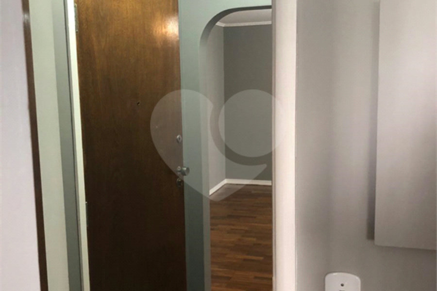 Apartamento à venda com 3 quartos, sendo 1 suíte, em Santana, São Paulo, SP