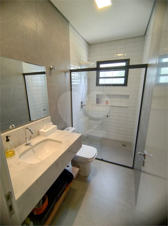 Casa à venda com 4 quartos, sendo 2 suítes, no condomínio Alpes da Cantareira, Mairiporã - SP