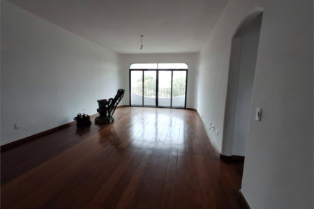 Apartamento para alugar com 3 quartos, sendo 1 suíte, em Chácara Santo Antônio, São Paulo, SP