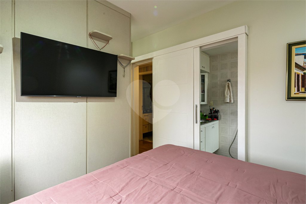 Apartamento à venda com 3 quartos, sendo 2 suítes, em Saúde, São Paulo, SP