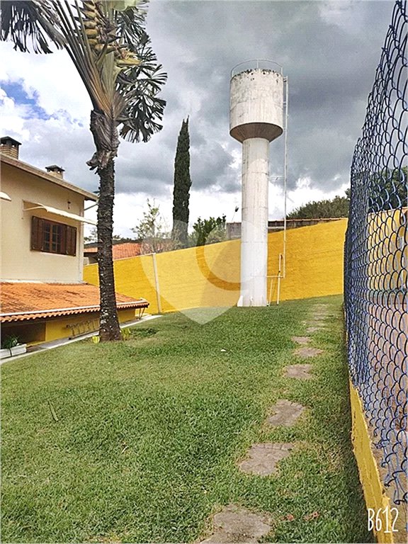 Casa à venda com 4 quartos, sendo 3 suítes, em Luiz Fagundes, Mairiporã, SP