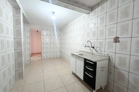Casa à venda com 4 quartos, sendo 2 suítes, em Jardim São Paulo(zona Norte), São Paulo, SP