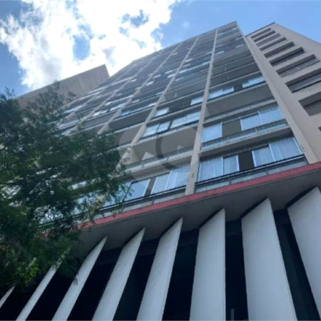 APARTAMENTO COM 1 DORMITORIO 46 METROS/SANTA EFIGENIA ACEITA FINANCIAMENTO
