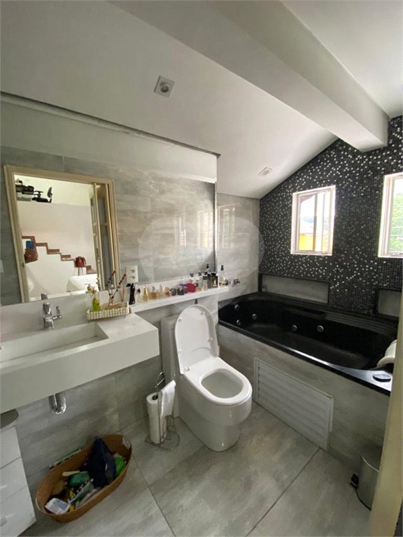 Casa à venda ou para alugar com 4 quartos, sendo 2 suítes, em Vila Rosália, Guarulhos, SP