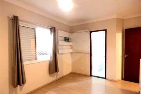 Sobrado à venda com 3 quartos, sendo 1 suíte, em Campo Grande, São Paulo, SP