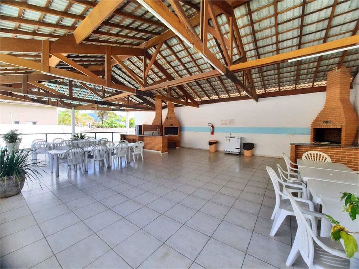 Apartamento Residencial à venda, Jardim Enseada, Guarujá - AP0795.