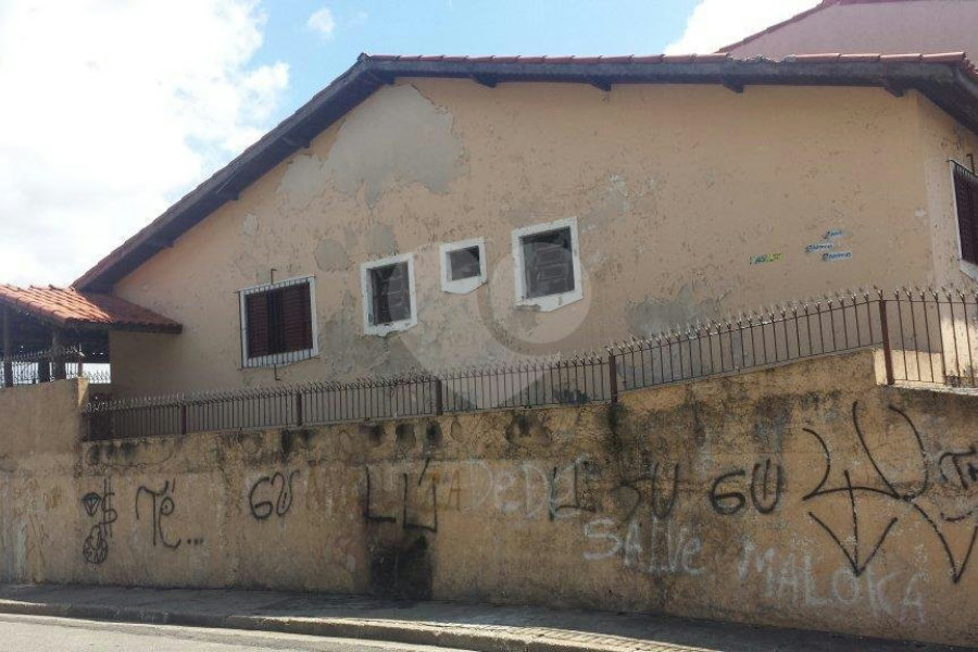 Sobrado à venda com 3 quartos em Tremembé, São Paulo, SP