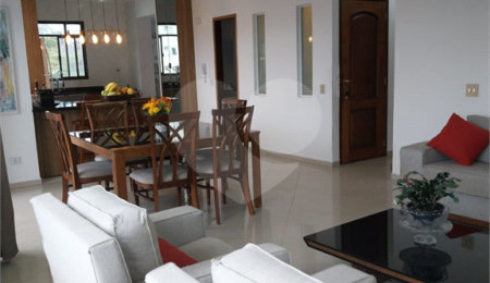 Apartamento à venda com 4 quartos, sendo 1 suíte,  em Vila Ipojuca, São Paulo, SP