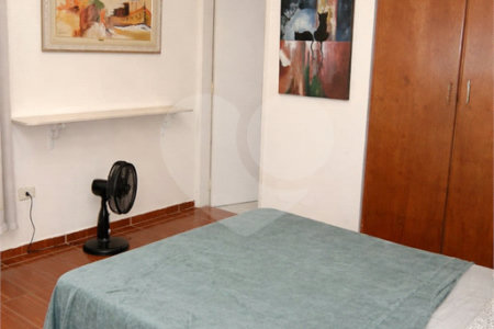 Casa à venda com 3 suítes em Jardim Leonor, São Paulo, SP