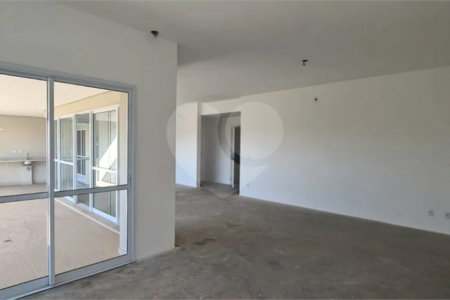 Apartamento à venda com 4 suítes em Jardim Armênia, Mogi das Cruzes, SP
