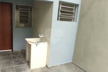 Sobrado à venda com 3 quartos, sendo 1 suíte, em Jardim Pinheiros, São Paulo, SP