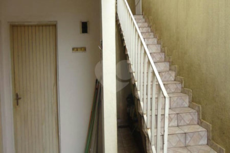 Casa à venda com 3 quartos, sendo 1 suíte, em Jardim Esmeralda, São Paulo, SP