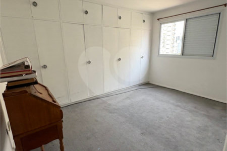 Apartamento à venda com 3 quartos, sendo 1 suíte, em Pinheiros, São Paulo, SP