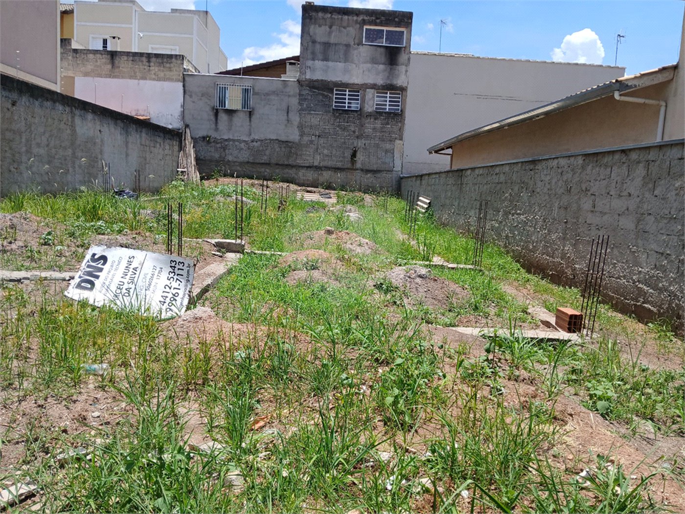 Casa à venda com 2 quartos, sendo 1 suíte, em Jardim das Palmeiras, Atibaia, SP