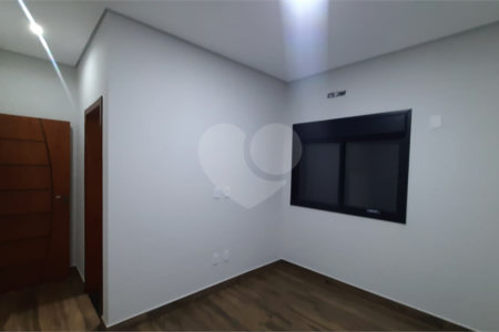 Casa à venda com 3 quartos, sendo 1 suíte, no condomínio Park Gran Reserve, Indaiatuba - SP