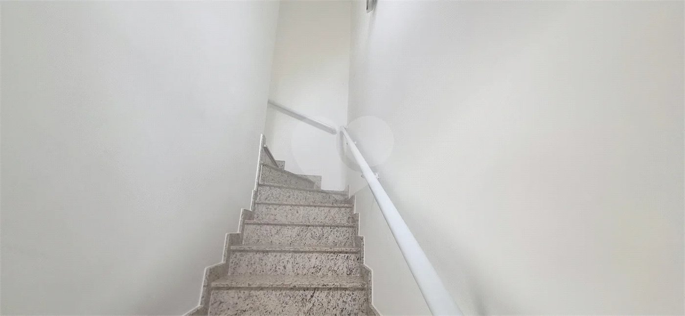 Lindo sobrado com 3 dormitórios (1 suíte com closet) e a.c. em todos os ambientes. à venda, 150 m², por R$ 960.000,00 no condomínio Casa Bella, em Indaiatuba/SP.