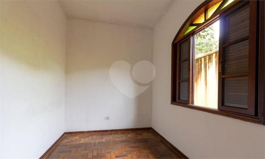 Sobrado à venda com 3 quartos, sendo 1 suíte, em Vila Vasconcelos, São Paulo, SP
