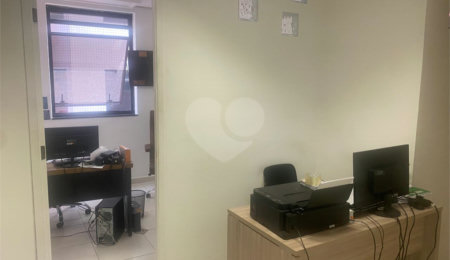 Sala à venda em Santana, São Paulo, SP