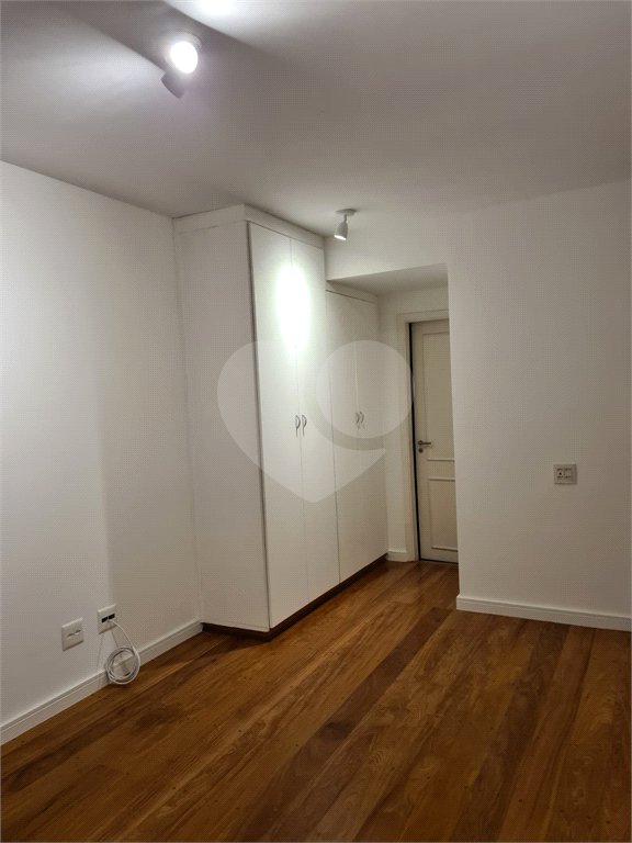 Casa à venda com 3 suítes no condomínio Residencial Courtyard Village, São Paulo - SP