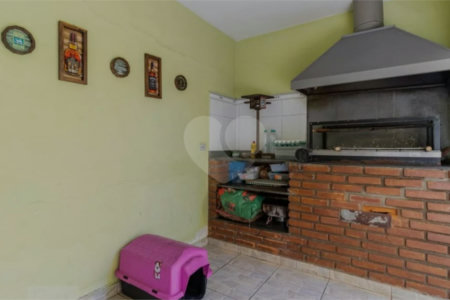 Sobrado à venda com 3 quartos, sendo 1 suíte, em Campo Grande, São Paulo, SP