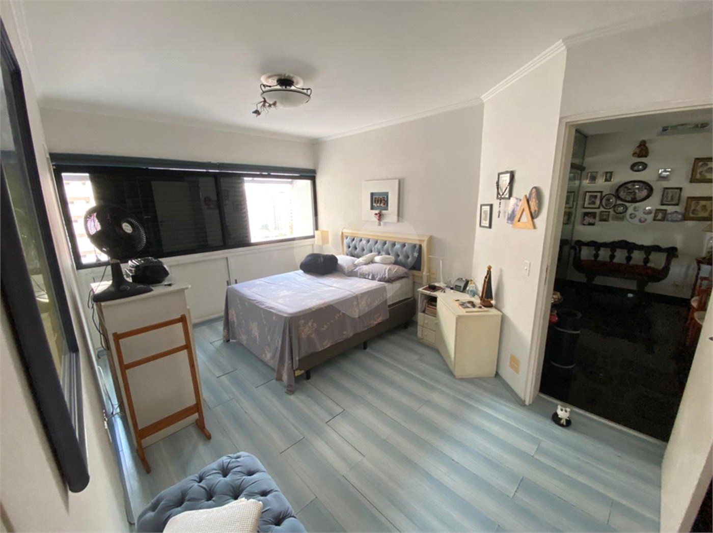 Apartamento à venda com 4 quartos, sendo 1 suíte, em Campo Belo, São Paulo, SP