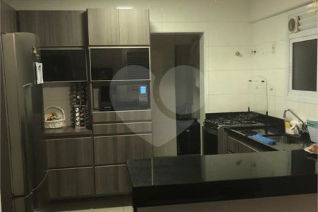 Cobertura à venda com 3 quartos, sendo 1 suíte,  em Alto da Lapa, São Paulo, SP