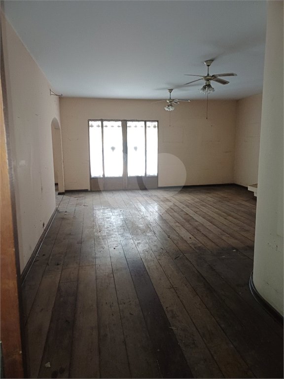 Sobrado à venda ou para alugar com 5 quartos, sendo 1 suíte,  em Vila Ida, São Paulo, SP