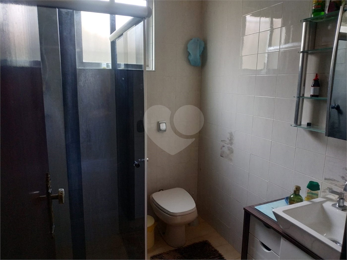 Casa Térrea à venda com 3 quartos, sendo 1 suíte,  em Interlagos, São Paulo, SP