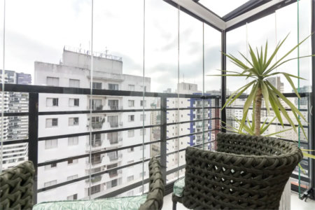 Apartamento à venda com 3 quartos, sendo 2 suítes, em Vila Olímpia, São Paulo, SP