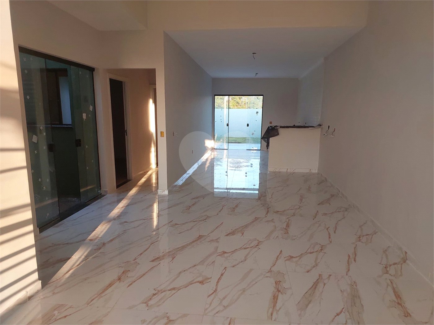 Casa Térrea à venda com 3 quartos, sendo 1 suíte, em Residencial Jardins da Catalunha, Atibaia, SP