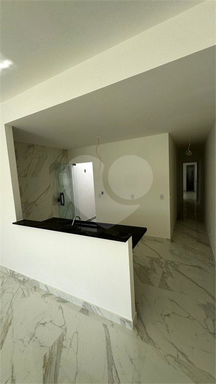 Casa à venda com 2 quartos, sendo 1 suíte, no condomínio Parque Guará, Rio de Janeiro - RJ