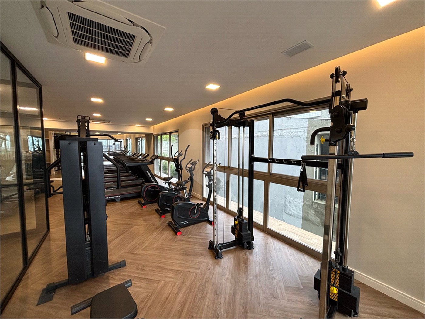 Apartamento à venda com 1 suíte em Sumarezinho, São Paulo, SP