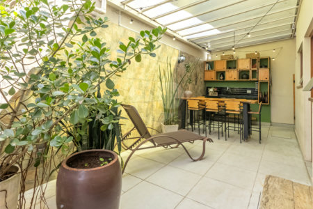 Casa à venda com 4 quartos, sendo 2 suítes, em Jardim Marajoara, São Paulo, SP