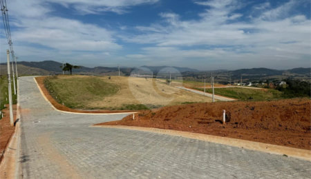Terreno à venda no condomínio Paraíso da Montanha, Piracaia - SP