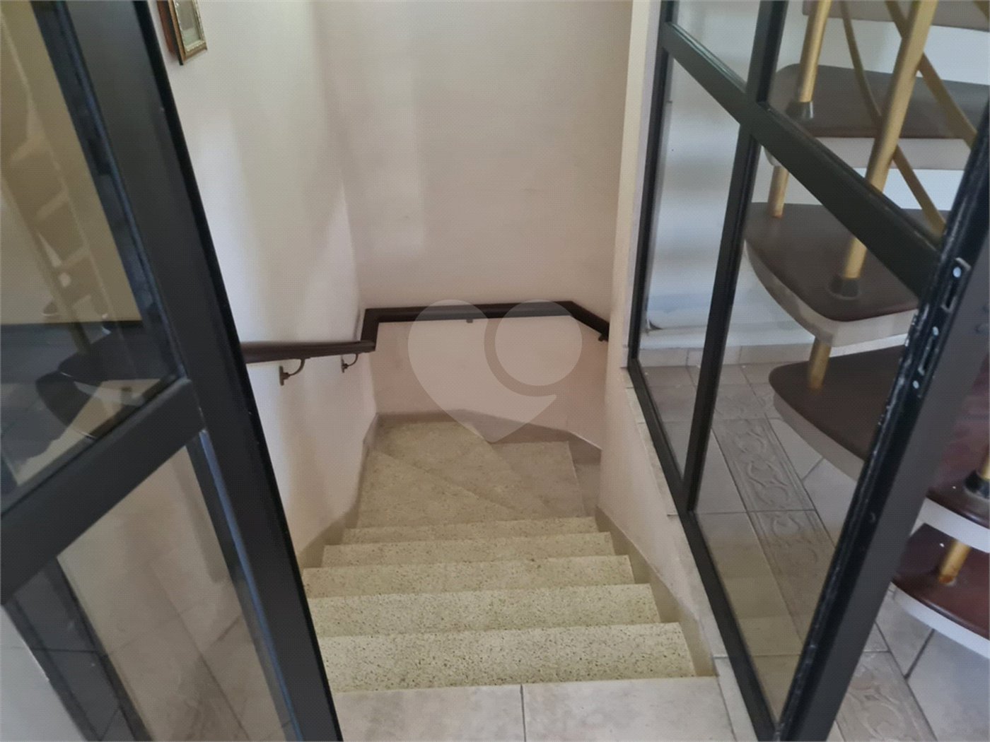 Sobrado à venda com 2 quartos, sendo 1 suíte, em Jardim Ivana, São Paulo, SP