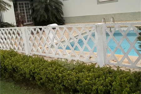 Casa à venda com 5 quartos, sendo 1 suíte, no Centro, Bom Jesus dos Perdões, SP