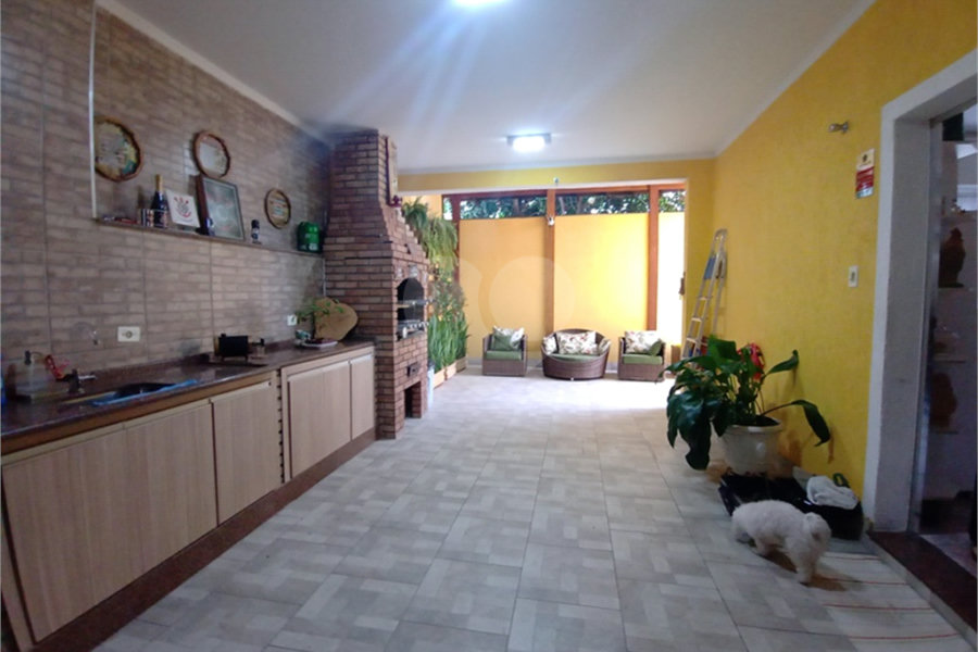 Sobrado à venda com 4 quartos, sendo 1 suíte, em Tremembé, São Paulo, SP