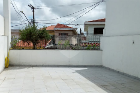 Sobrado à venda com 3 quartos em Jardim Umarizal, São Paulo, SP