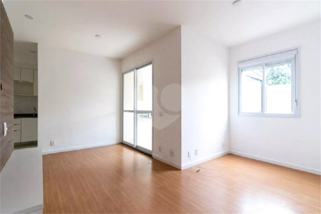 Apartamento à venda com 2 quartos em Cambuci, São Paulo, SP