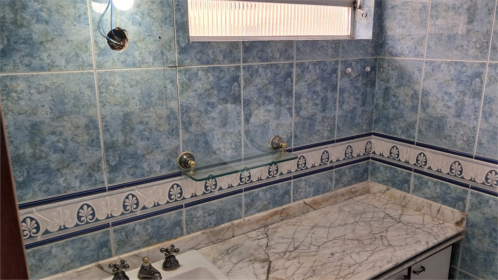 Casa à venda ou para alugar com 3 quartos, sendo 1 suíte, no condomínio Maison, São Paulo - SP