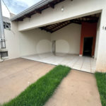 Casa à venda com 3 quartos, sendo 1 suíte, em Jardim Santa Marta, Cuiabá, MT