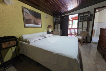 Casa à venda com 4 quartos, sendo 2 suítes, em Geribá, Armação dos Búzios, RJ