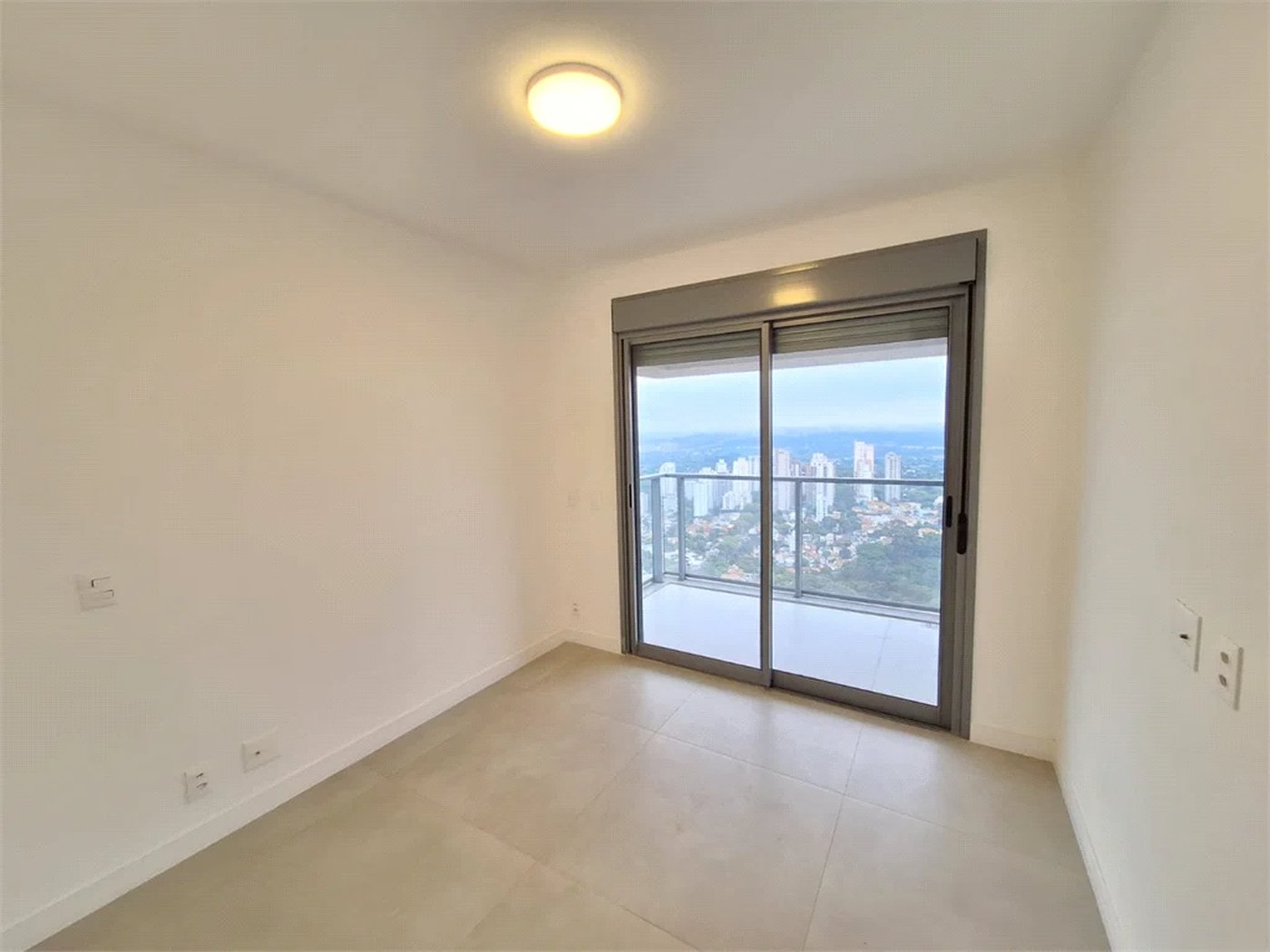 Apartamento para alugar com 3 suítes em Sumarezinho, São Paulo, SP