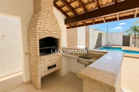 Casa à venda com 3 quartos, sendo 1 suíte, em Jardim Alvorada, Três Lagoas - MS