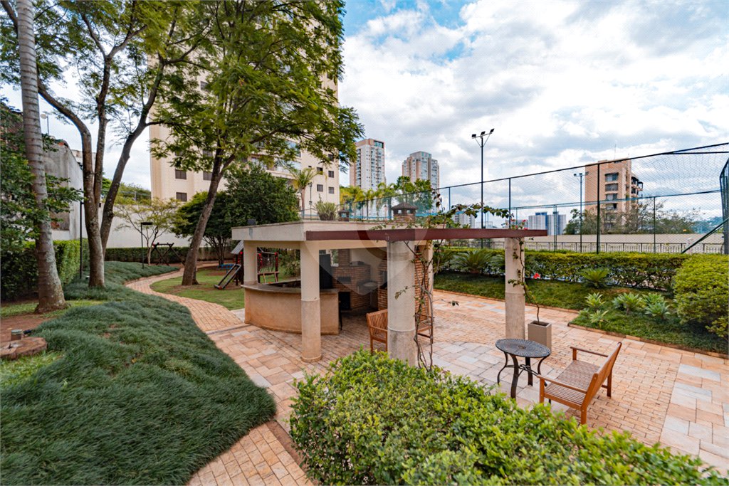 Apartamento à venda com 3 suítes em Vila Mascote, São Paulo, SP